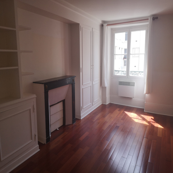Offres de location Appartement Paris 75007