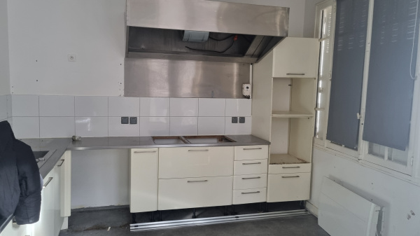 Location Immobilier Professionnel Local commercial Asnières-sur-Seine 92600